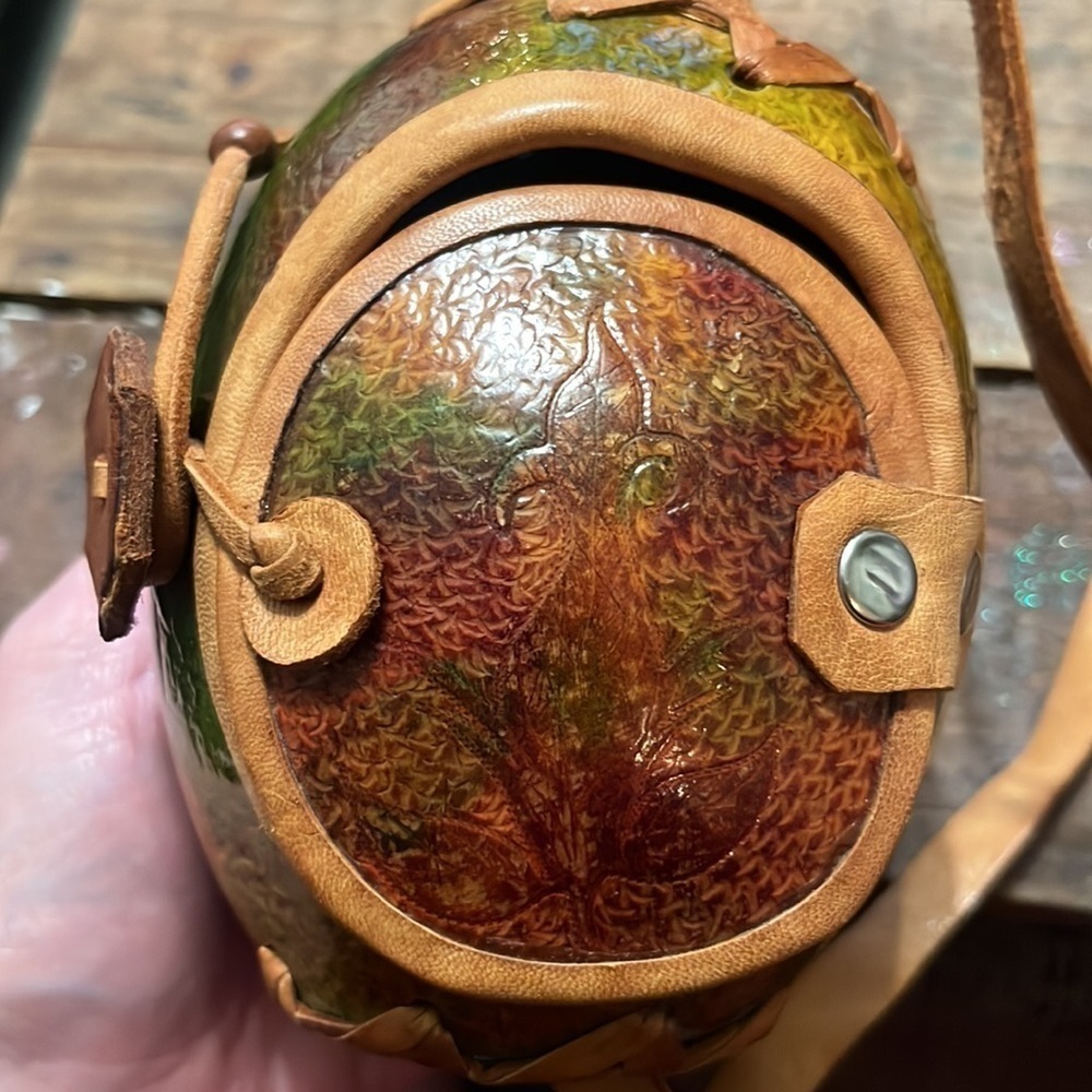 COCONUT mini purse 🥥. Make me an offer - Picture 8 of 17